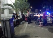 Kapolsek Tempe Pimpin Pam di Lokasi Peresmian Tempat Pasar Malam Sekaligus Patroli