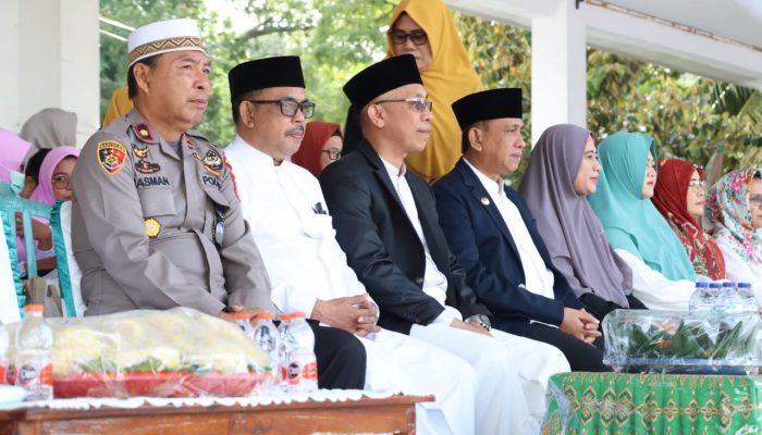 Kabag Log Polres Wajo Hadiri Kegiatan Pawai Hijratul Rasul di Pelataran Lapangan Merdeka