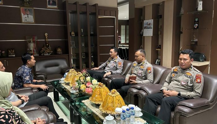 Dirlantas Polda Sulsel Bahas Strategi Peningkatan Pelayanan Samsat dengan Bapenda Sulsel