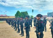 2 SST Batalyon B Pelopor Satbrimob Polda Sulsel diberangkatkan back up Polres Luwu Timur.