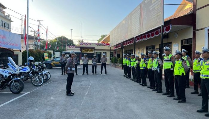 Kasat Lantas Polres Gowa Pimpin Apel dan Beri Arahan Kepada Personil