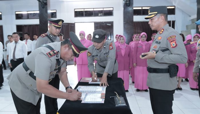 Di Sertijab Kapolres, AKP Adnan Resmi Jabat Kasat Lantas Polres Pare-Pare