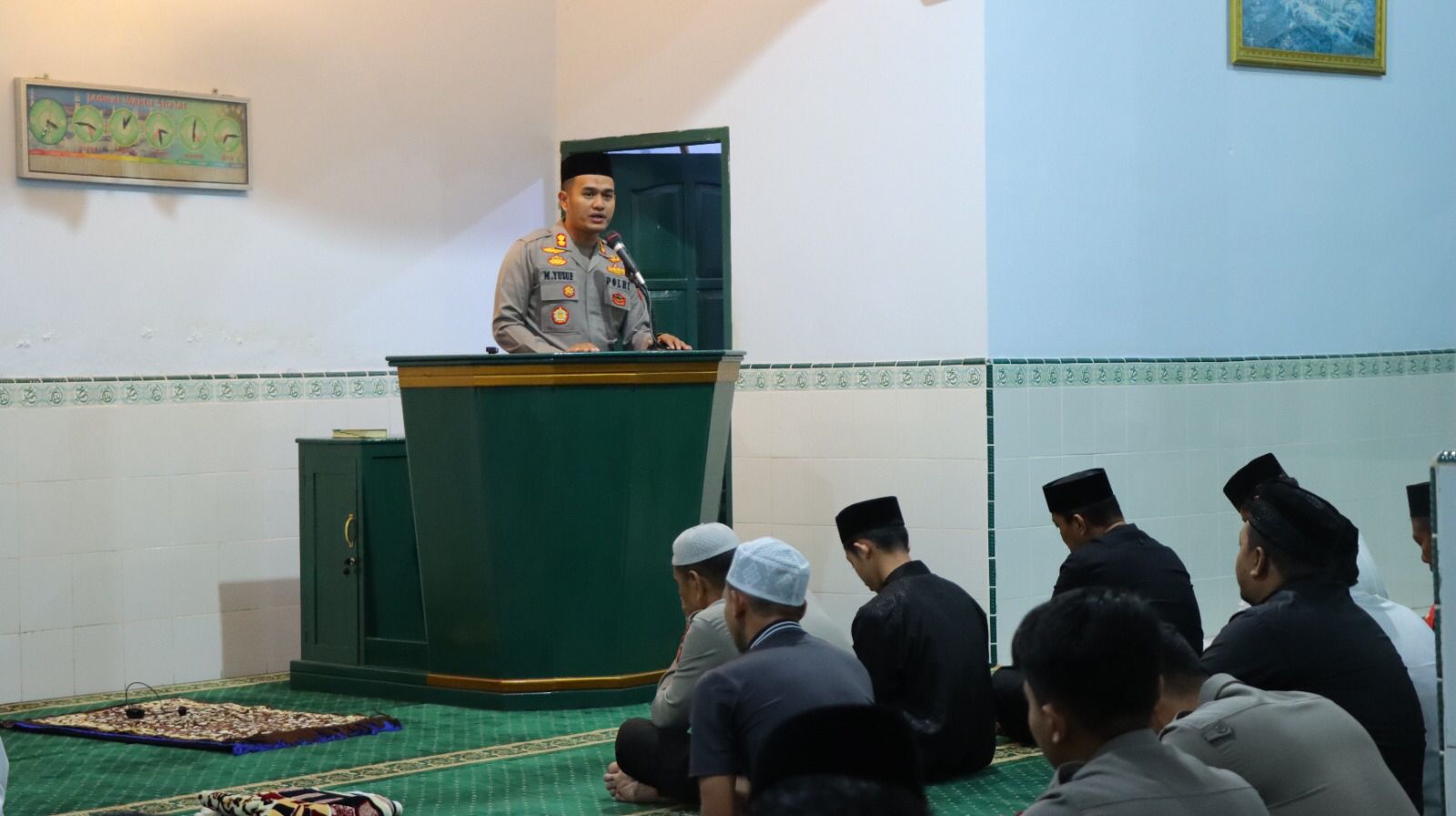 Safari Subuh di Masjid Nurul Hidayah Kalenrunge, Kapolres Soppeng Imbau Warga Stop Judi