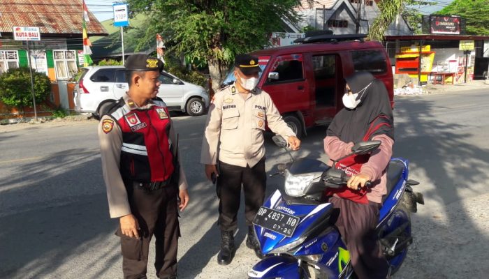Antisipasi Kemacetan, Kapolres Palopo Turunkan Personel Laksanakan Comander Wish
