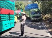 Macet Akibat Mobil Trabel Di Tengah Jalan, Kapolres Sidrap Intruksikan personil Atur Lalulintas