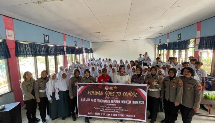 Polwan Polres Palopo Laksanakan Sosialisasi Kekerasan Terhadap Anak di SMAN 5 Palopo