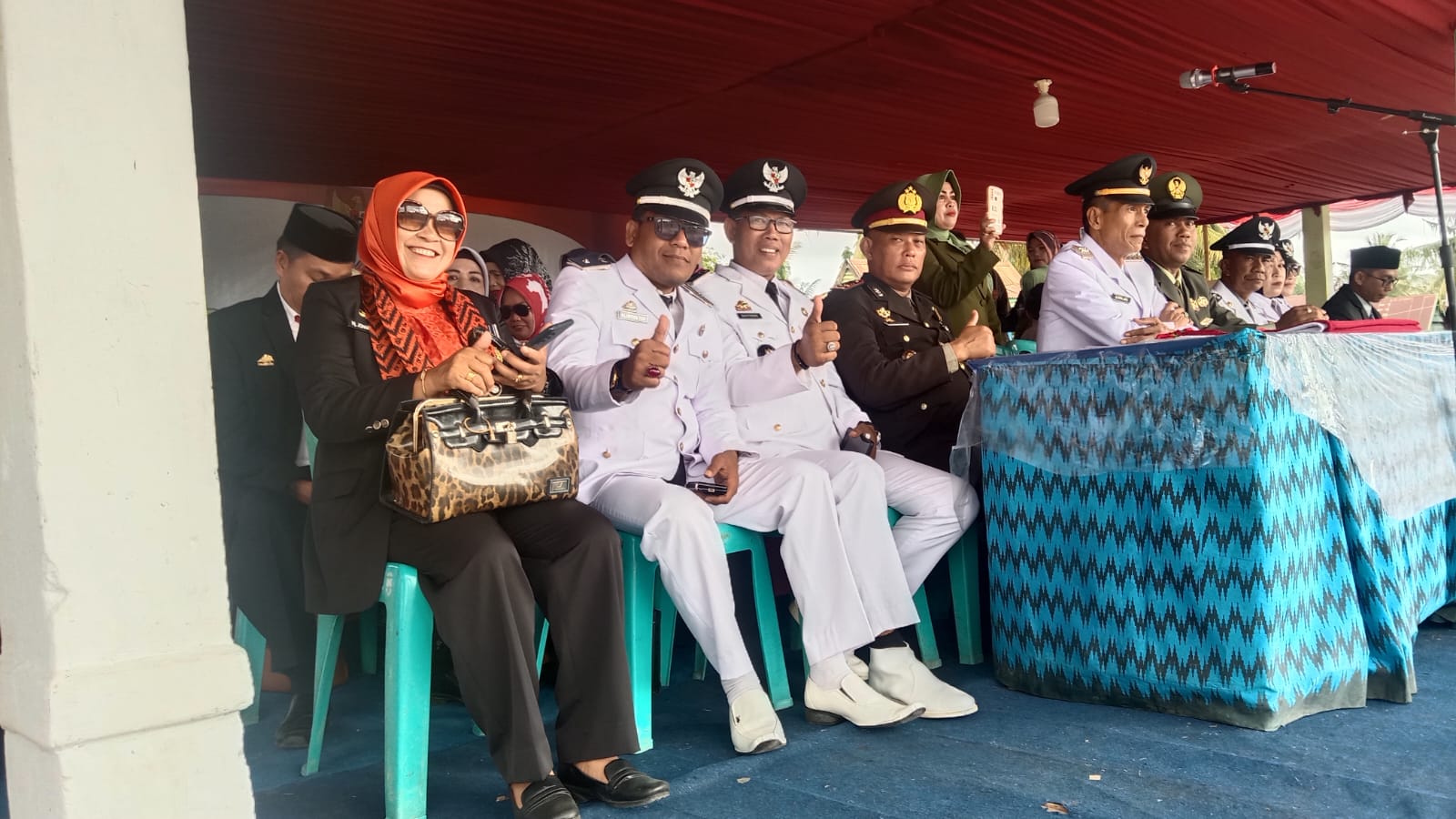 Kapolsek Keera Ikuti Upacara Pengibaran Bendera Merah Putih dalam Rangka HUT RI ke - 78 di Keera