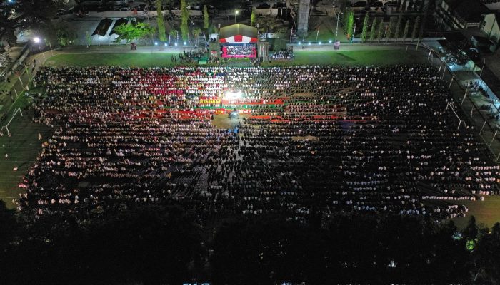 Pecahkan Rekor MURI Dunia, Sujud Syukur Kodam XIV/Hsn Peserta 77.178 Orang Dalam Rangka HUT RI ke-78 Tahun 2023