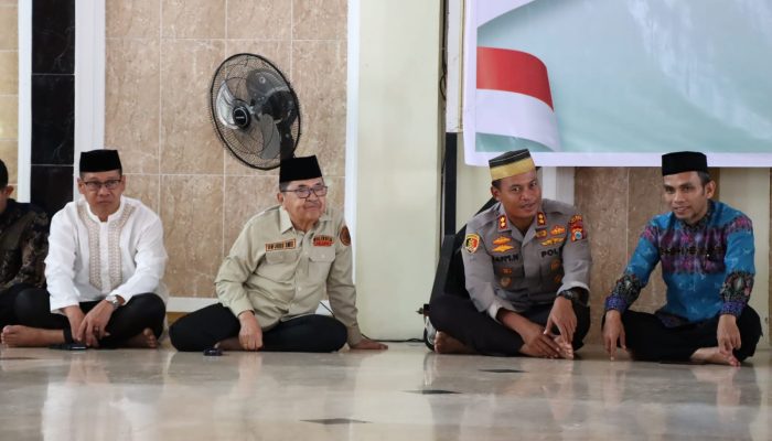 Sambut HUT RI Ke 78, AKBP Safi’i Hadiri Dzikir Bersama Di Masjid Agung Luwu Kota Palopo
