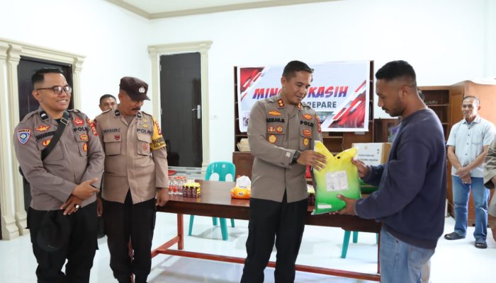 Minggu Kasih, Kapolres Parepare Gelorakan Program Kareba’i Kapolres di Gereja Katolik Santo Patrus Rasul