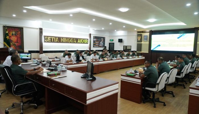 Dukung Pemeriksaan Tim BPK RI, Kasdam XIV/Hsn Wakili Pangdam Membuka Kegiatan Taklimat Awal/Entry Meeting