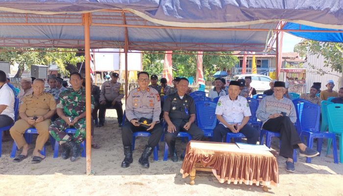 Kapolsek Panca Lautang Menghadiri Peletakan Batu Pertama Pembamgunan Mushollah Hj. Ghalia