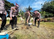 Peduli Lingkungan,Kapolres Pare Pare Pimpin Penanaman 1600 Pohon