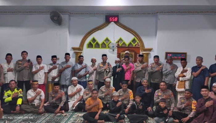 Silaturahmi Melalui Safari Subuh di Masjid Misbahul BTN Lawo, Kapolres Soppeng Sampaikan Pesan Penting