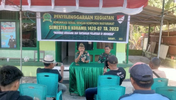 Masyarakat Baranti dan TNI Bersatu melalui Komsos Koramil dalam Menjaga Keamanan