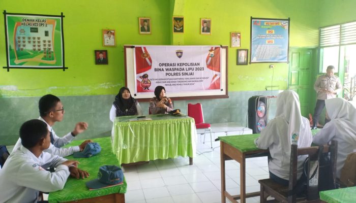 Tangkal Paham Radikal, Polres Sinjai Gelar Operasi Bina Waspada Lipu di Man 1 Sinjai