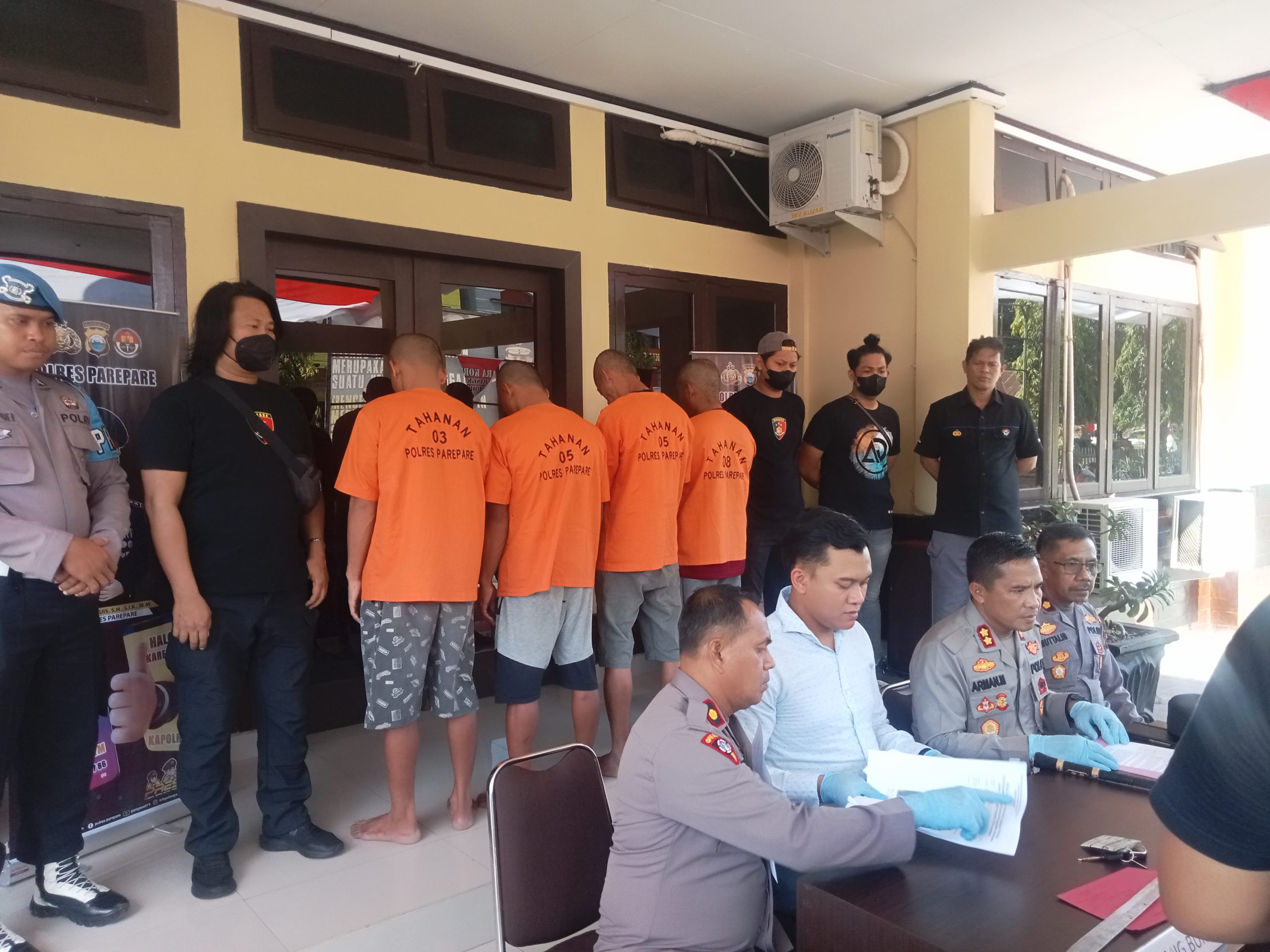 Kapolres Pare Pare Pimpin Press Release Hasil Ungkap Beberapa Kasus Menonjol