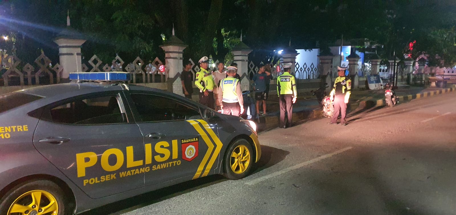 Akhir Pekan, Personil Polsek Watang Sawitto Lakukan Patroli di Beberapa Titik Rawan Gangguan Kamtibmas