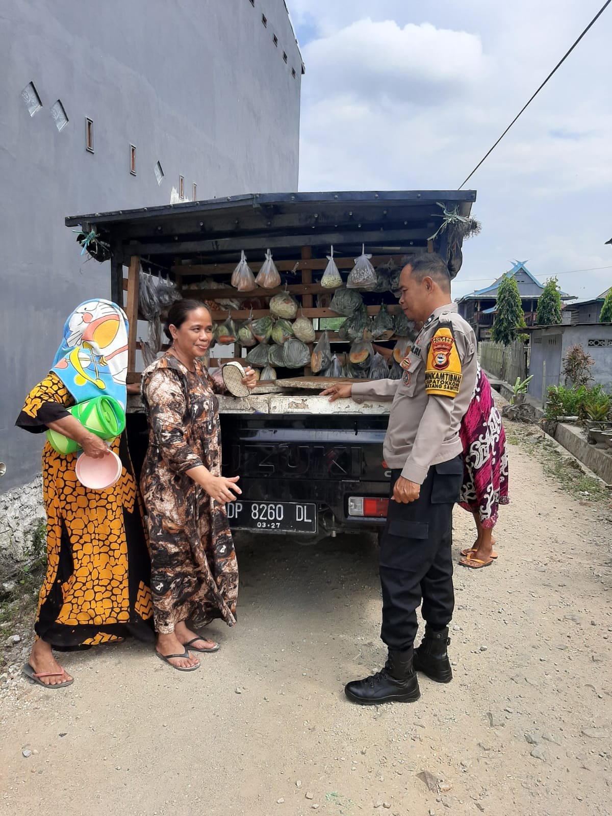 Sinergitas Polri-Masyarakat Bhabinkamtibmas Polsek Watang Sawitto Sambangi Warga Binaan