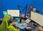 Hari Ke-2 Ops Zebra 2023, Sat Lantas Polres Sinjai Sosialisasi Tertib Berlalulintas Lewat Siaran Radio
