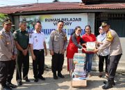 Kapolres Palopo Pimpin Penyaluran Buku Ke Rumah Belajar Victory, Ini Tujuannya