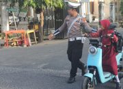 Personil Unit Lalulintas Polsek Watang Sawitto Lakukan PAM Gatur Lalin