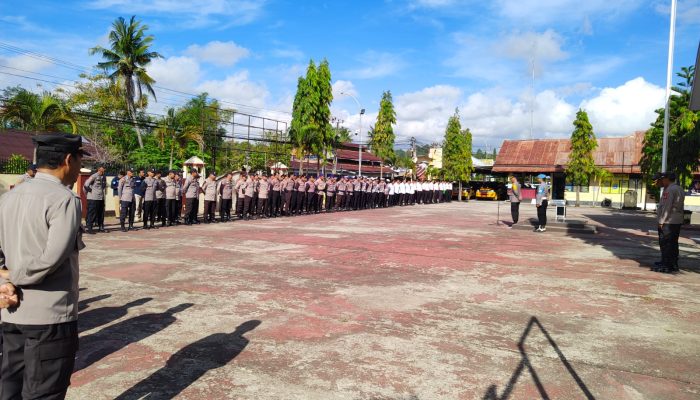 Pimpin Apel Jam Pimpinan, Waka Polres Sinjai Ingatkan Kedisiplinan Personel