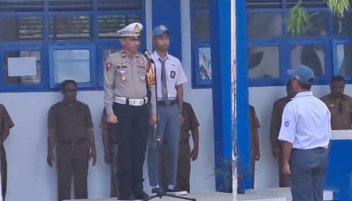 Hari Ke-8 Ops Zebra, Kasat Lantas Polres Sinjai Gelar Kegiatan Police Goes To School