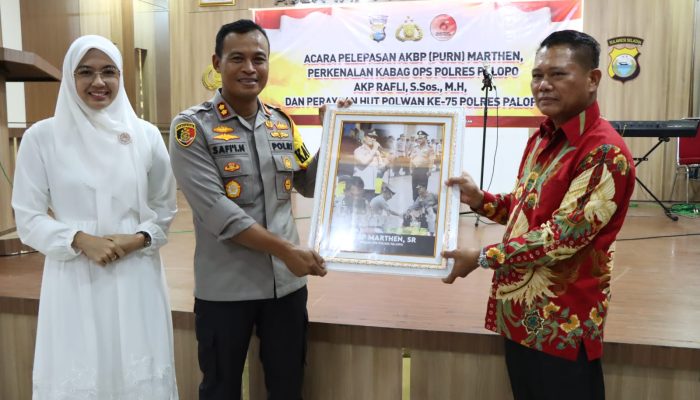 Kapolres Palopo Pimpin Pelepasan Mantan Kabag Ops Polres Palopo AKBP (Purn) Marthen