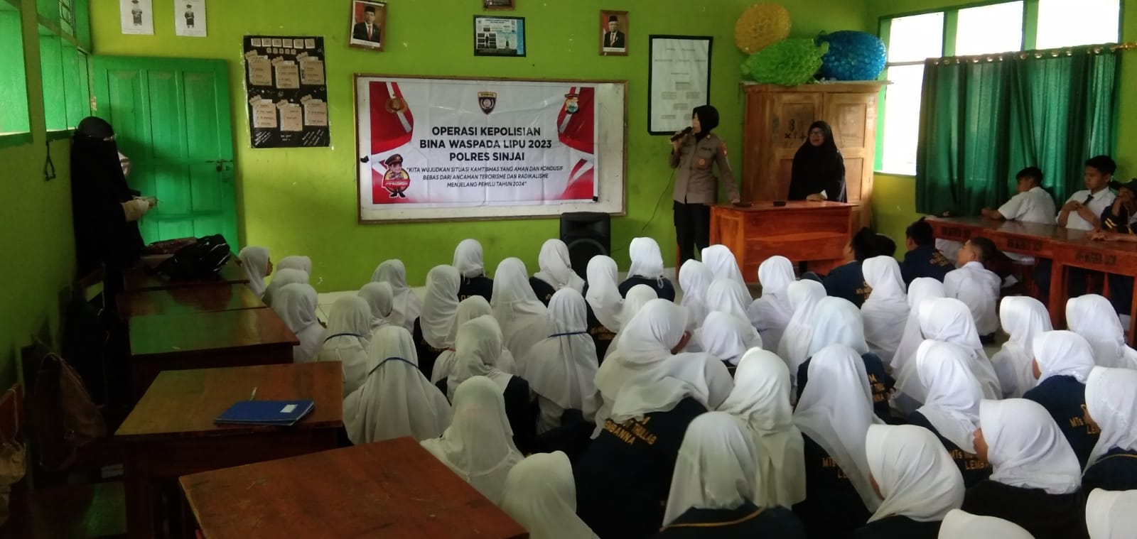 Hari Terakhir Ops Bina Waspada, Kasat Binmas Polres Sinjai Berikan Penyuluhan di MTS Mursyidut Thullab Lembanna