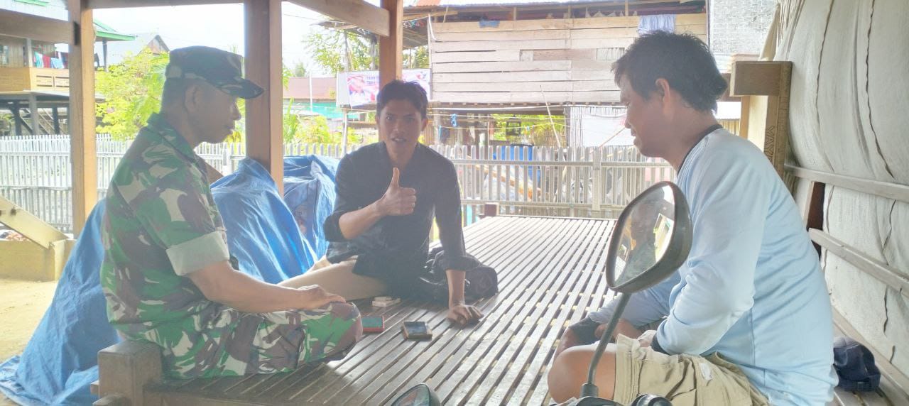Ini Cara Babinsa Serka Usman Dalam Meningkatkan Kesadaran Keamanan dan Kebangkitan Gotong Royong di Sidrap