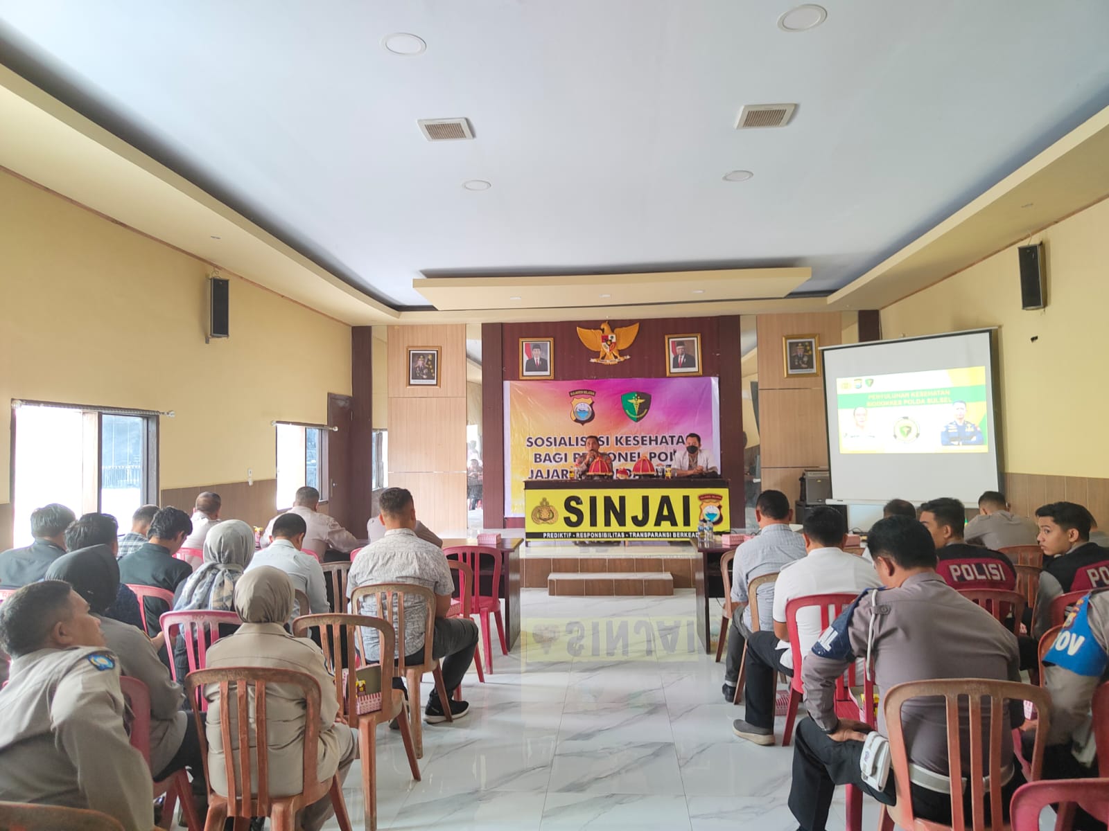 Personel Polres Sinjai Ikuti Sosialisasi Kesehatan Yang Digelar Tim Bid Dokkes Polda Sulsel