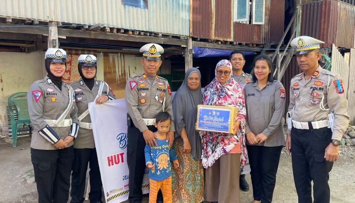 Sambut HUT Lalu Lintas Ke 68, Sat Lantas Polres Pinrang Gelar Baksos