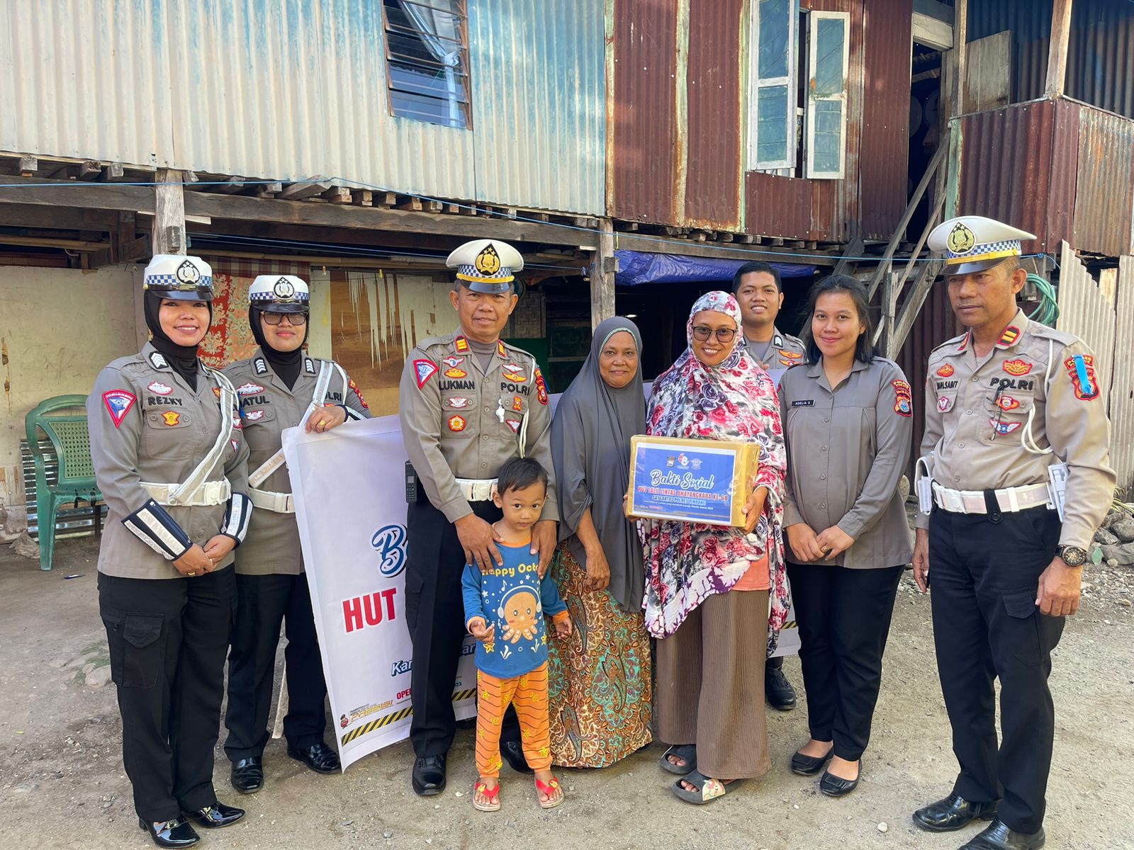 Sambut HUT Lalu Lintas Ke 68, Sat Lantas Polres Pinrang Gelar Baksos