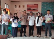 Polres Palopo Serahkan Bantuan Buku Ke Perpustakaan We Cudai