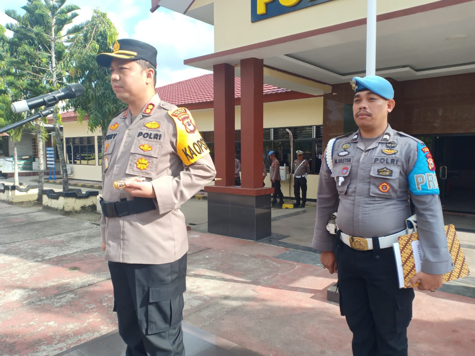 Kasi Humas Polres Sinjai Syah Ali: Kapolres Sinjai Pimpin Upacara Pengangkatan Jabatan Kabag SDM