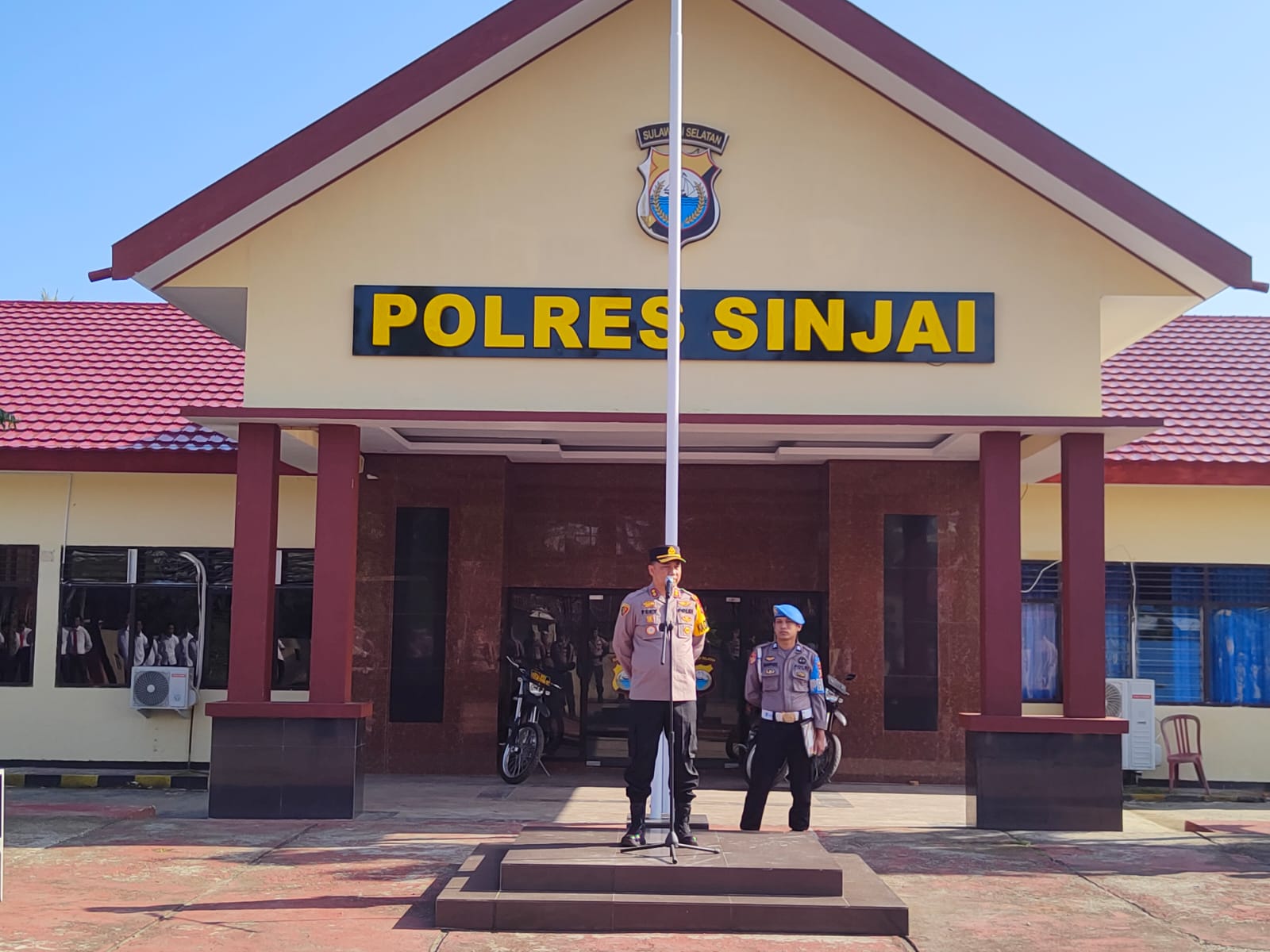 Pimpin Apel Jam Pimpinan, Kapolres Sinjai : Respon Cepat Setiap Aduan Masyarakat