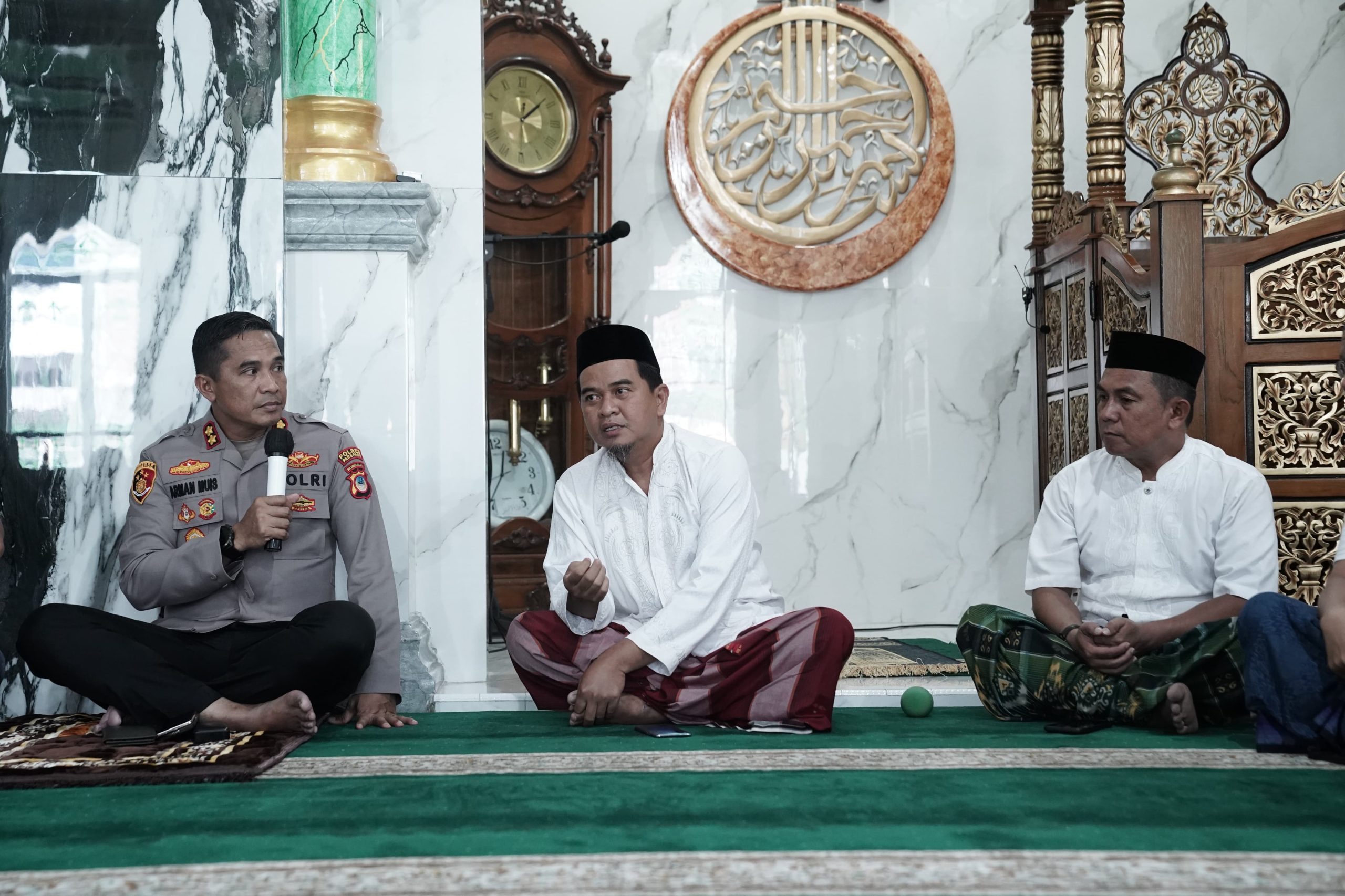 Kapolres Pare Pare Bersilaturahmi Dengan Jemaah Masjid Al-Ikhlas, Ini Tujuannya