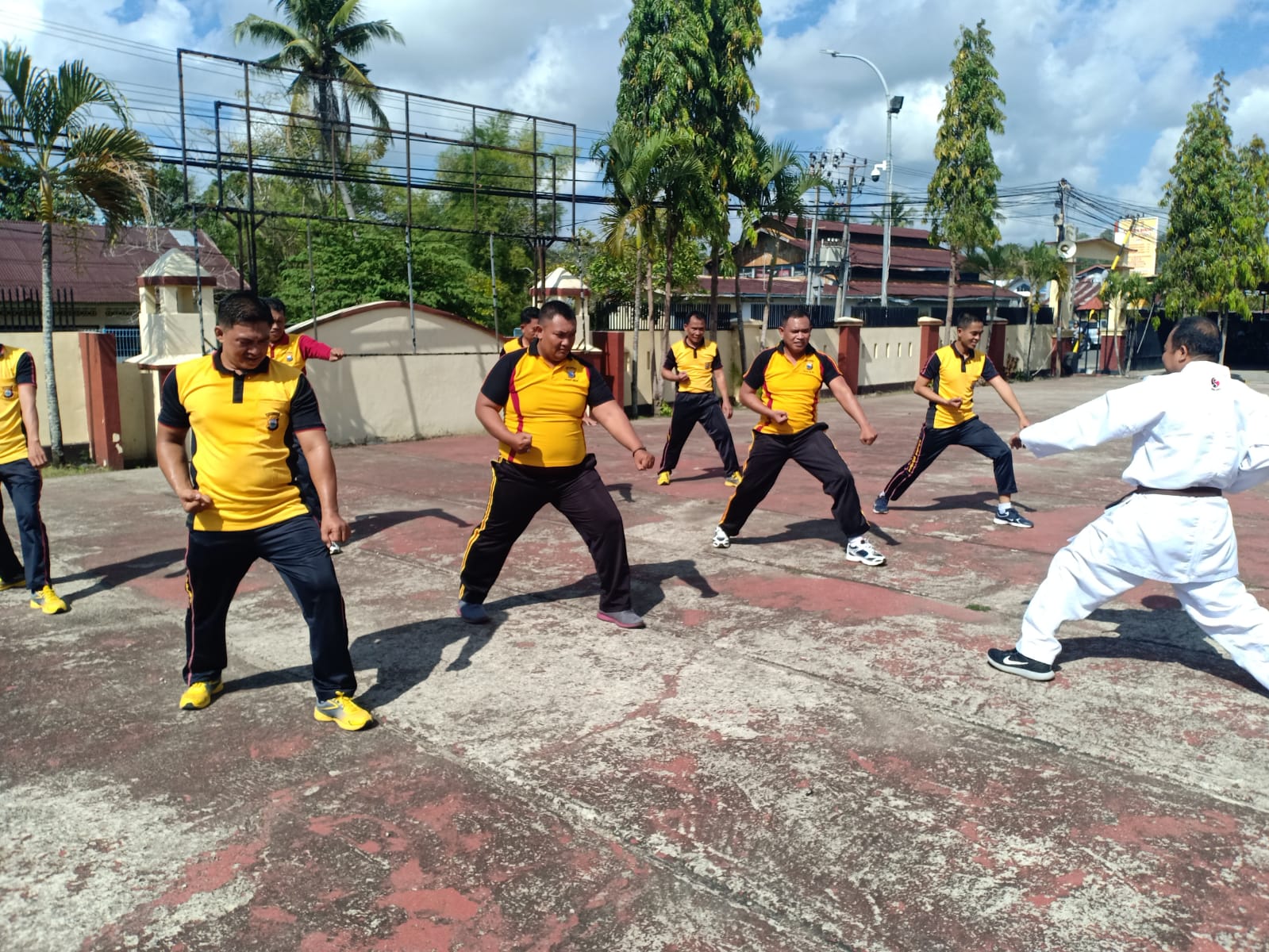 Jaga Kebugaran Tubuh, Polres Sinjai Gelar Tes Kesemaptaan Jasmani Periode II Tahun 2023