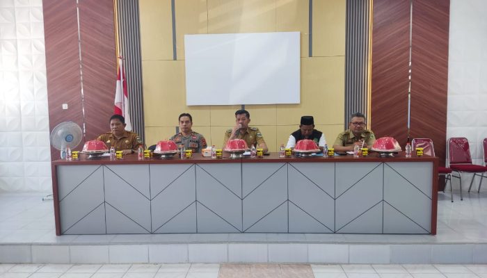 Kapolsek Watang Sawitto Hadiri Rapat Pemantapan Pelaksanaan Maulid Nabi Muhammad SAW Se-kecamatan Watang Sawitto
