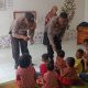 Polsek Keera Laksanakan Program Polri Peduli Budaya Literasi ,Bagi Buku Di Sekolah