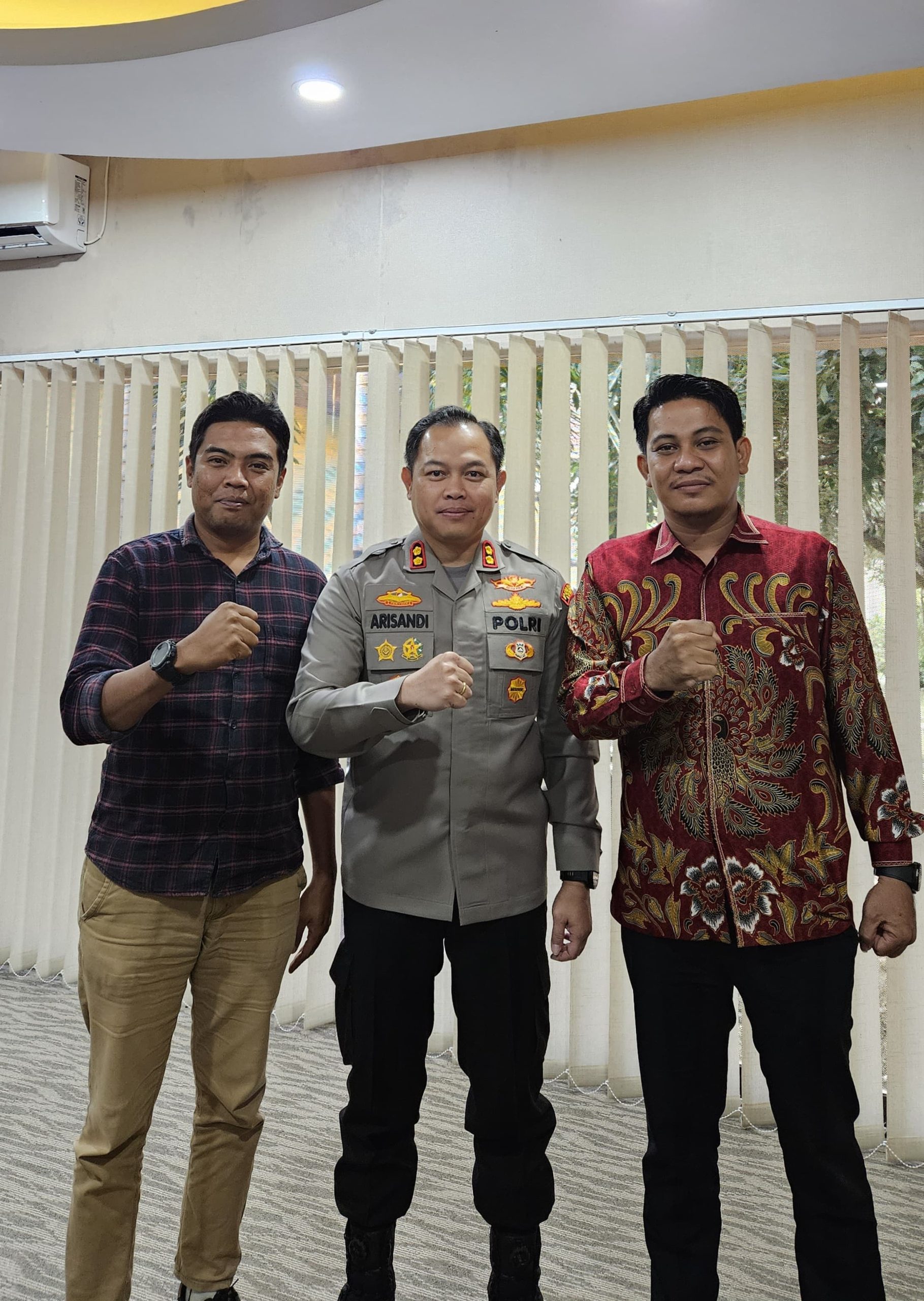 Kapolres Luwu Terima Kunjungan Ketua Bawaslu : Kami Terwadahi Dalam Sentra Gakkumdu