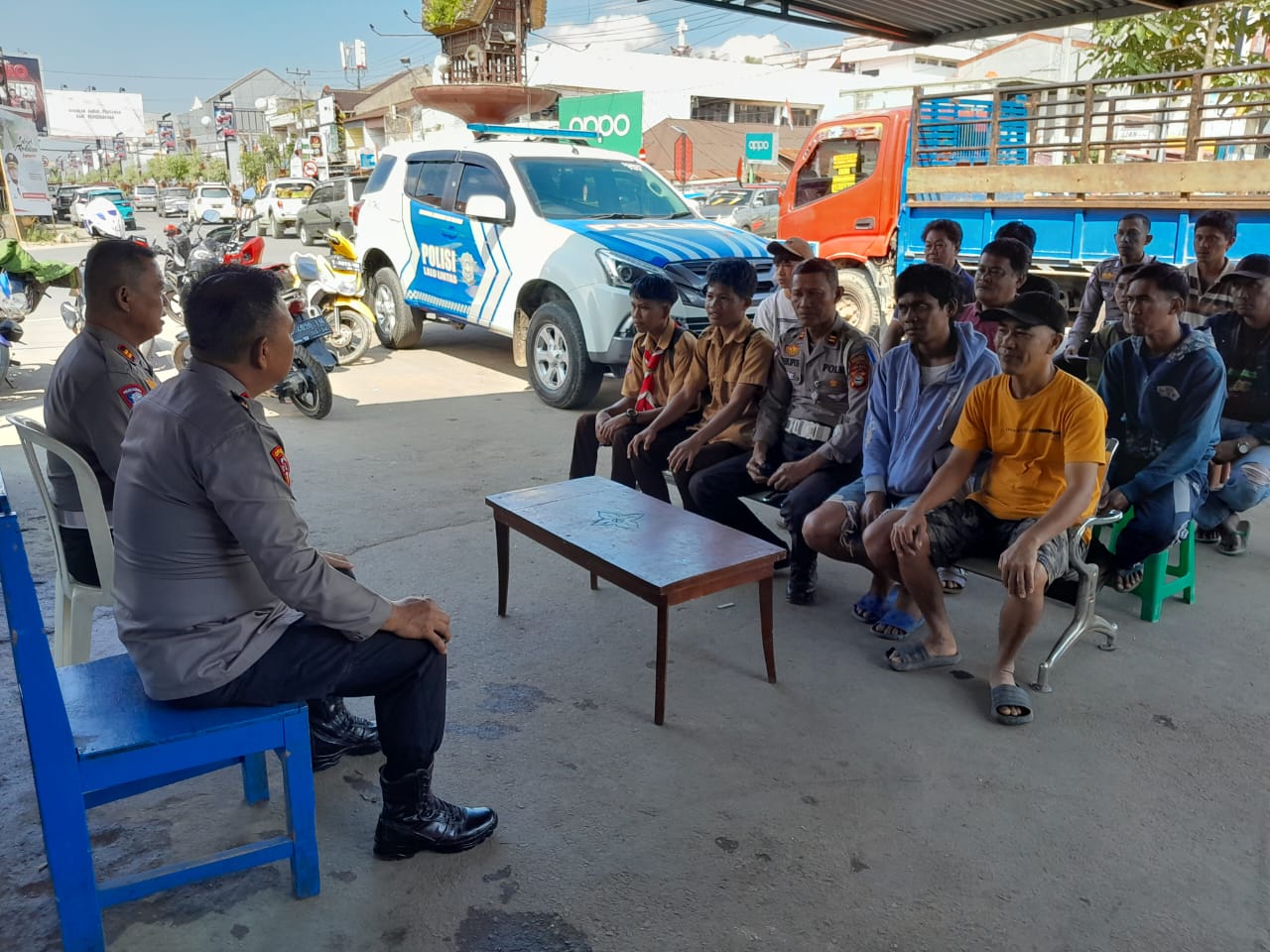 Polres Toraja Utara Gelar Jumat Curhat Bersama Komunitas Pebentor Wujudukan Kamseltibcar Lantas