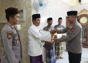 Safari Jumat Curhat, Kapolres Parepare AKBP. Arman Muis Silaturahmi Dengan Jamaah Masjid Jami Nurul Iman Lemoe