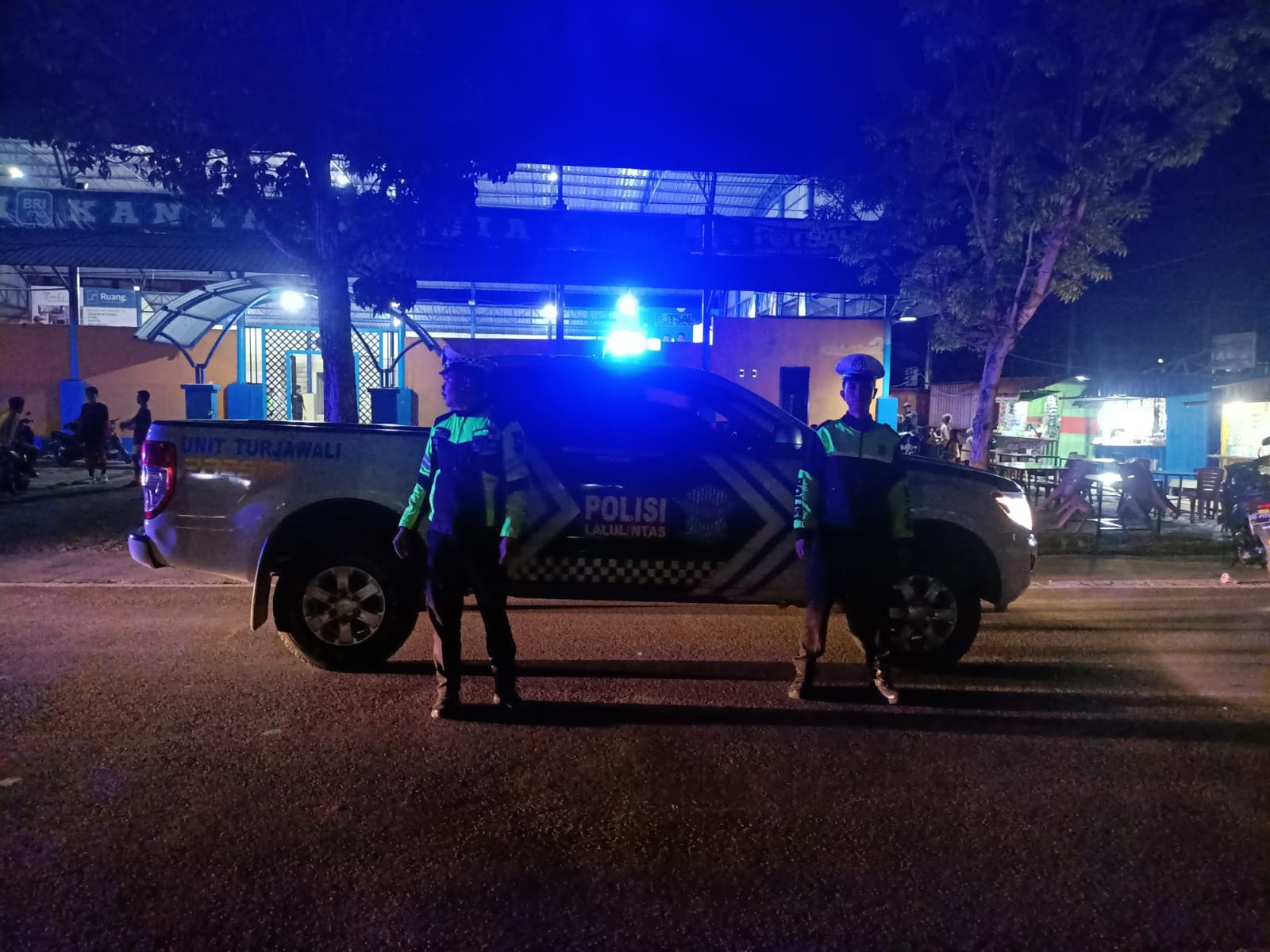 Patroli Biru Malam Hari Polres Sinjai, Antisipasi Gangguan Kamtibmas