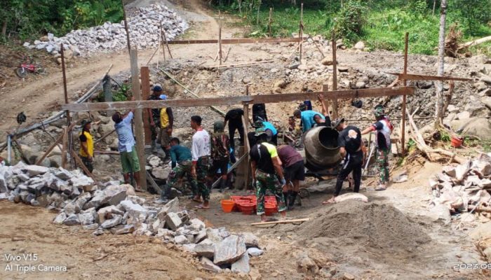 Pengerjaan Pondasi Jembatan Salowarani Dilanjutkan di Dusun 3 Paraja