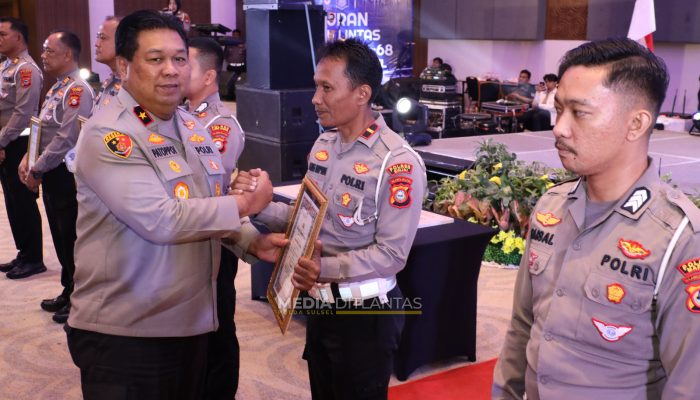Satlantas Polres Sinjai Juara II Lomba Pelaporan Aplikasi E-Turjawali