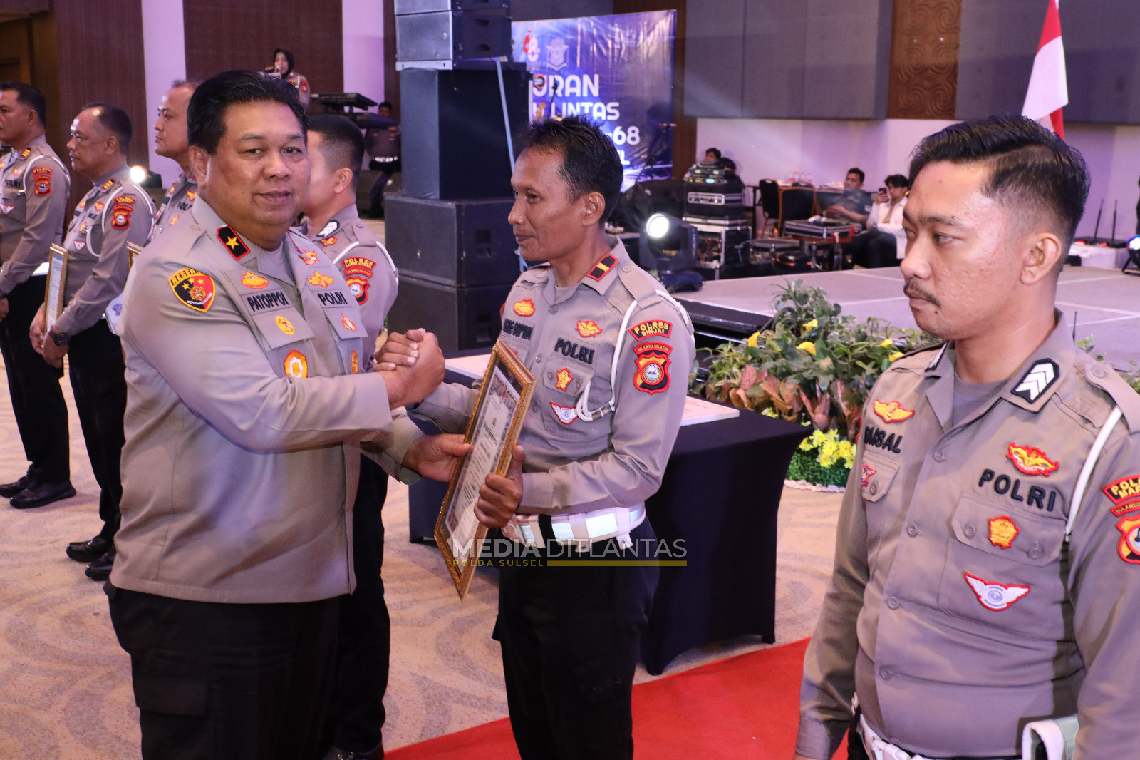 Satlantas Polres Sinjai Juara II Lomba Pelaporan Aplikasi E-Turjawali