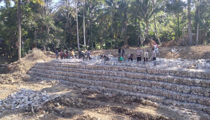 Sinergi TNI dan Polri dalam TMMD Ke-118 Kodim 1420/Sidrap: Mewujudkan Pemerataan dan Kebersamaan