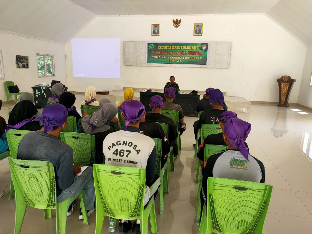 Sosialisasi Wawasan Kebangsaan dan Bela Negara di Desa Kalempang: Memupuk Semangat Cinta Tanah Air